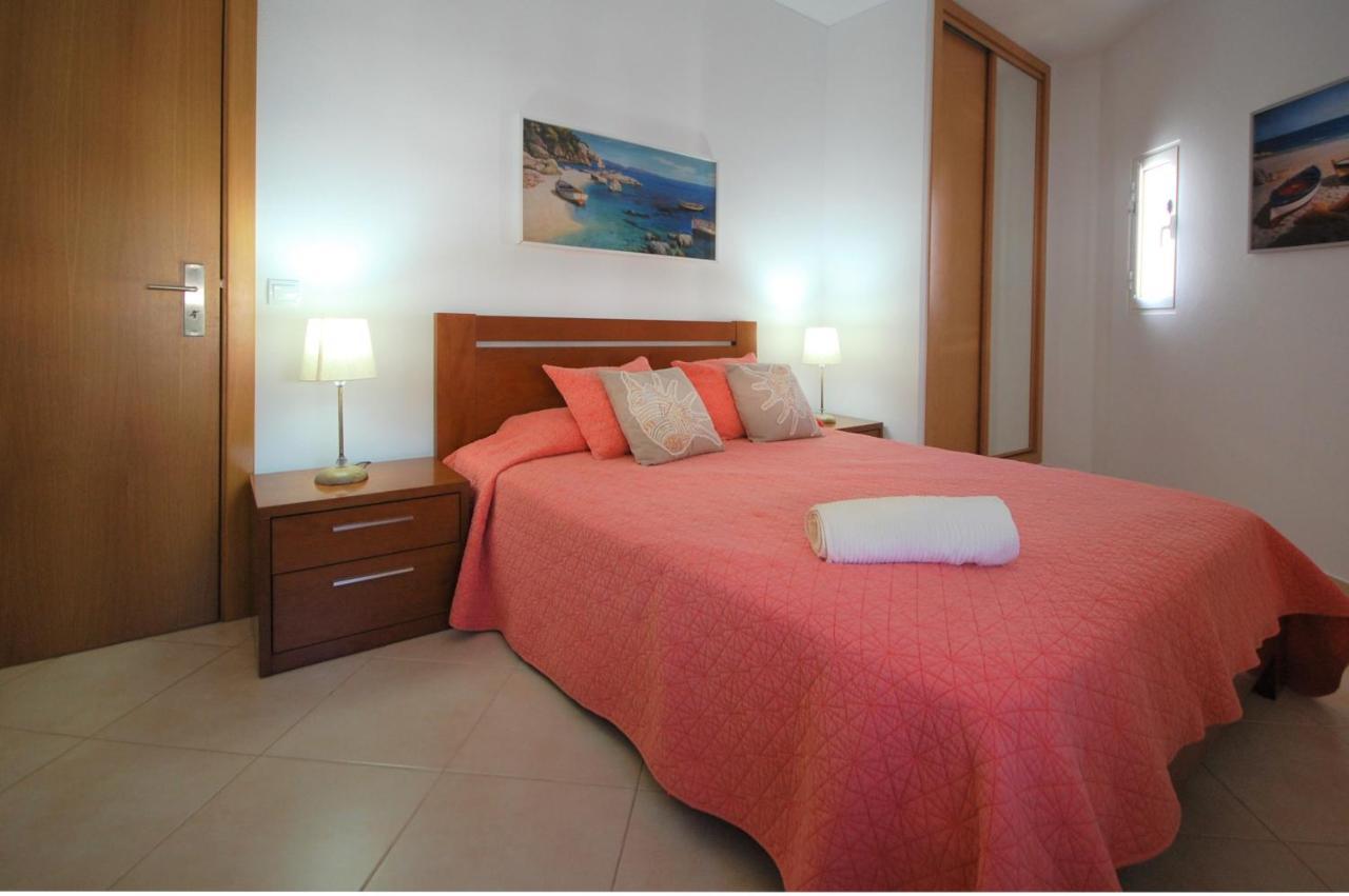Vila Mar Praia - Free Wifi - 50 M From The Beach Armação de Pêra 外观 照片